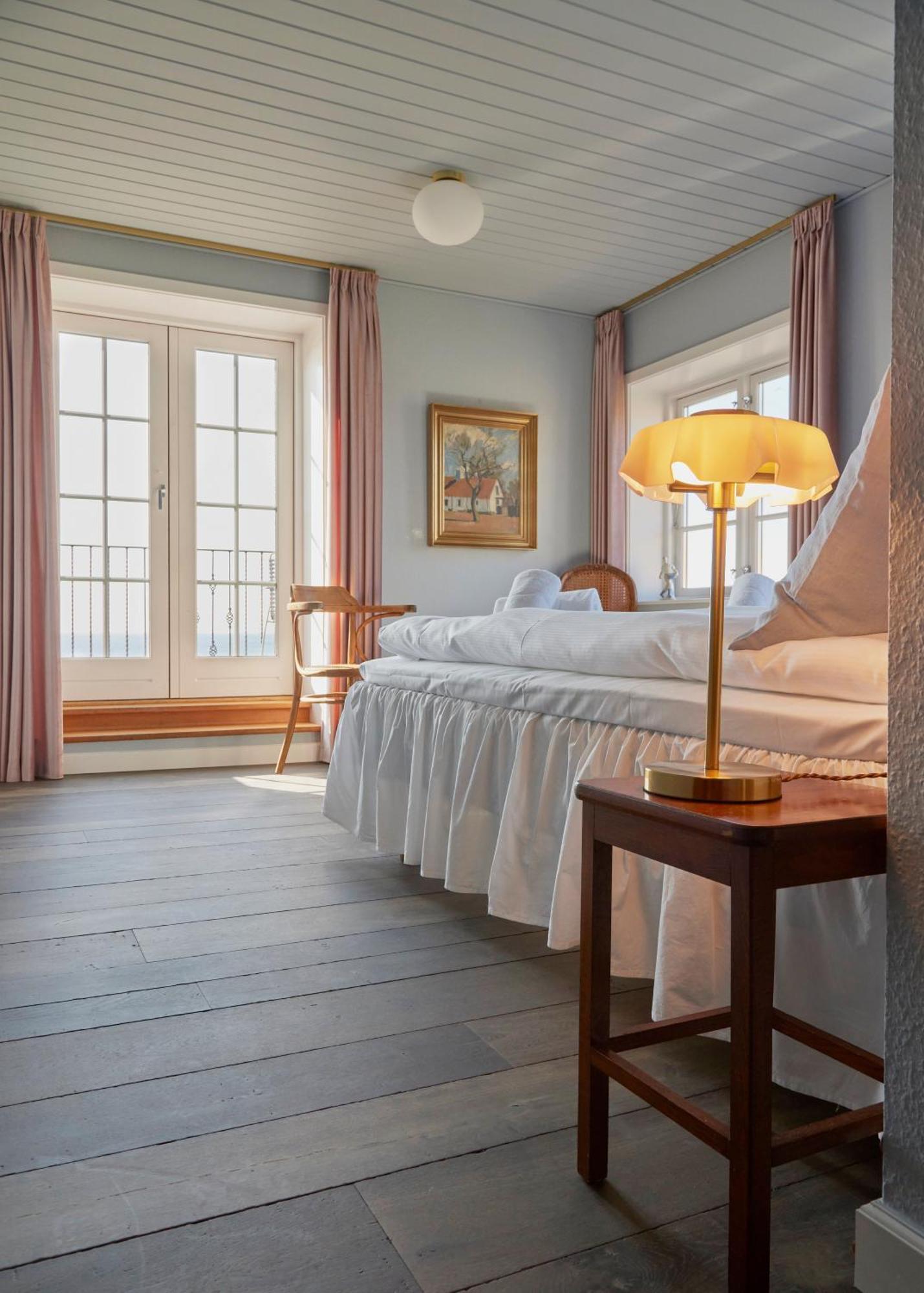 Hotel Kysten Hasle Bagian luar foto
