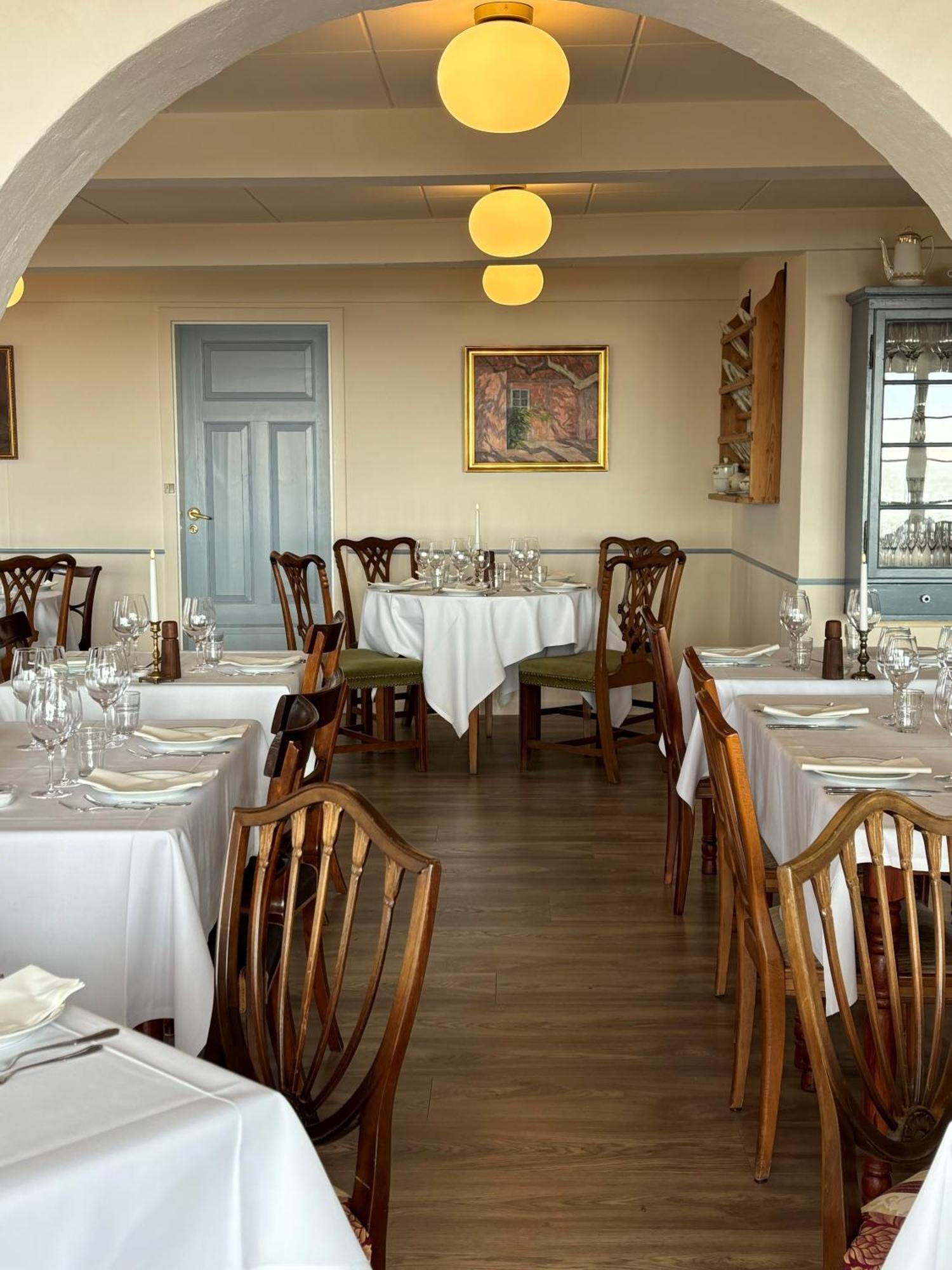 Hotel Kysten Hasle Bagian luar foto